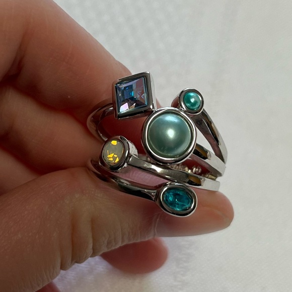 Lia Sophia Jewelry - Lia Sophia COMET Ring. SIZE 10